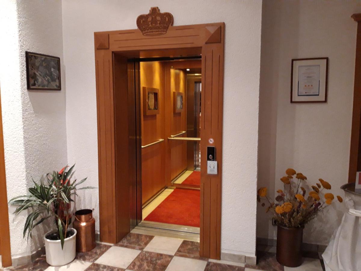 Bengel'S Hotel Zur Krone Mülheim-Kärlich Buitenkant foto
