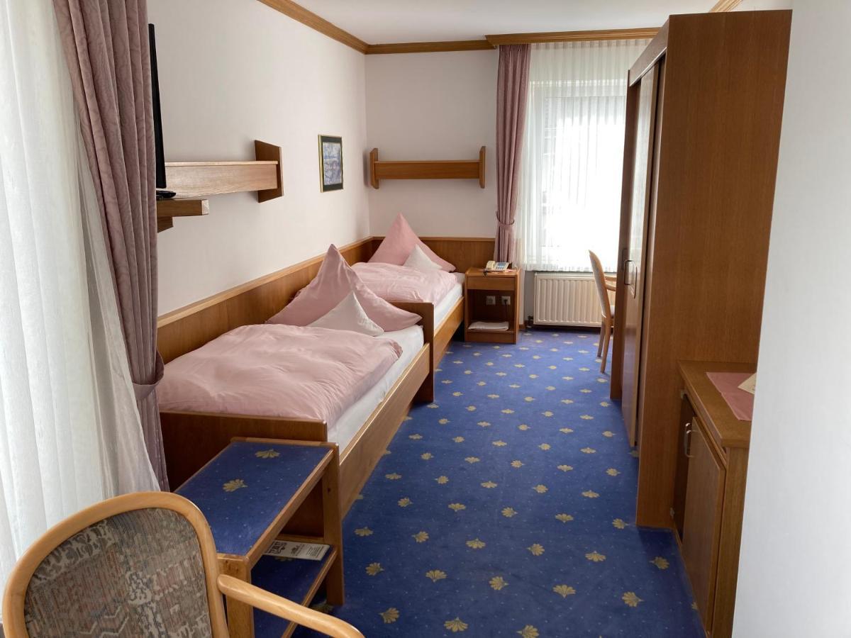 Bengel'S Hotel Zur Krone Mülheim-Kärlich Buitenkant foto